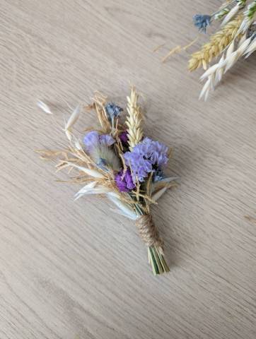 Boutonni�re en fleurs s�ch�es