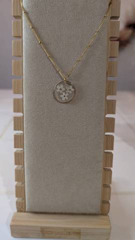 Collier Myosotis Blanc